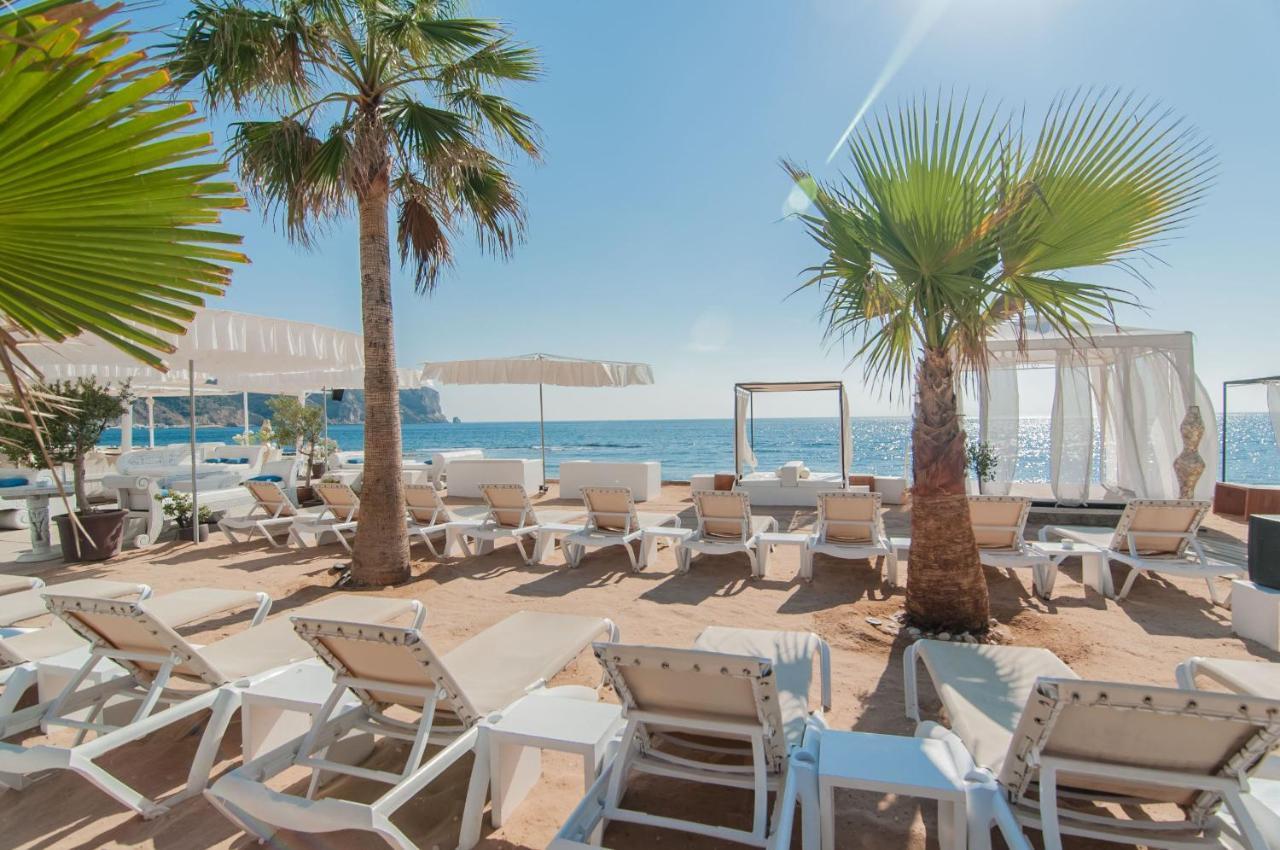 Cannes Martinez Croisette Beach 50M Exterior photo